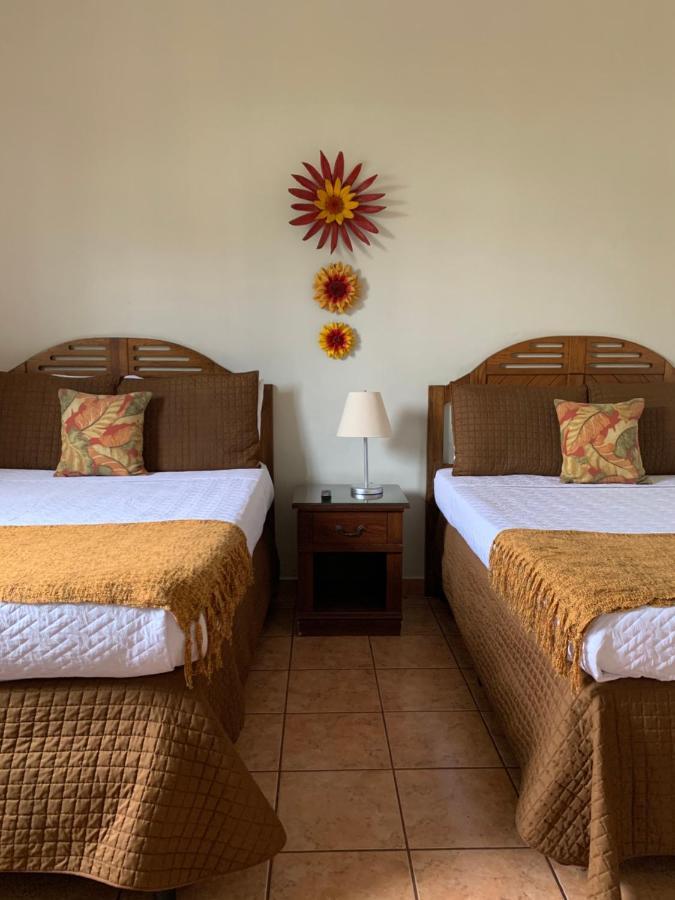 Hotel La Posada Del Angel サンサルバドル エクステリア 写真